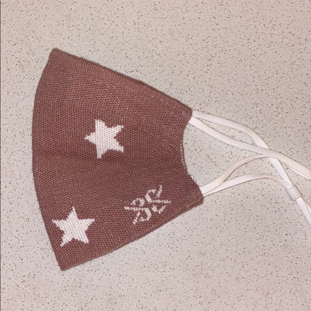 NEW 💝 Face Mask - Picture 4 of 5